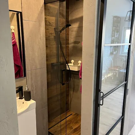 Kameralna Kawalerka W Stylu Loftu Blisko Centrum * Varsó