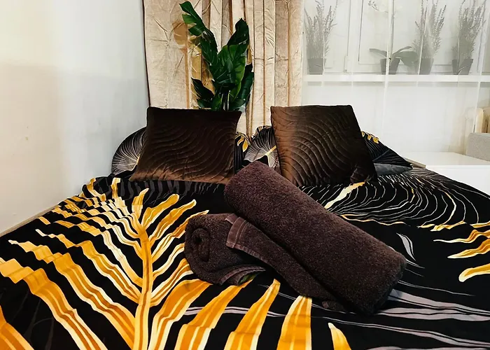 Kameralna Kawalerka W Stylu Loftu Blisko Centrum وارسو